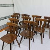 10 chaises de bistrot vintage en bois massif de chêne