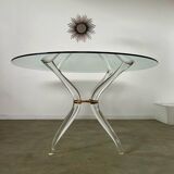 Venice model round dining table from Madelia by Paris Altuglas foot
