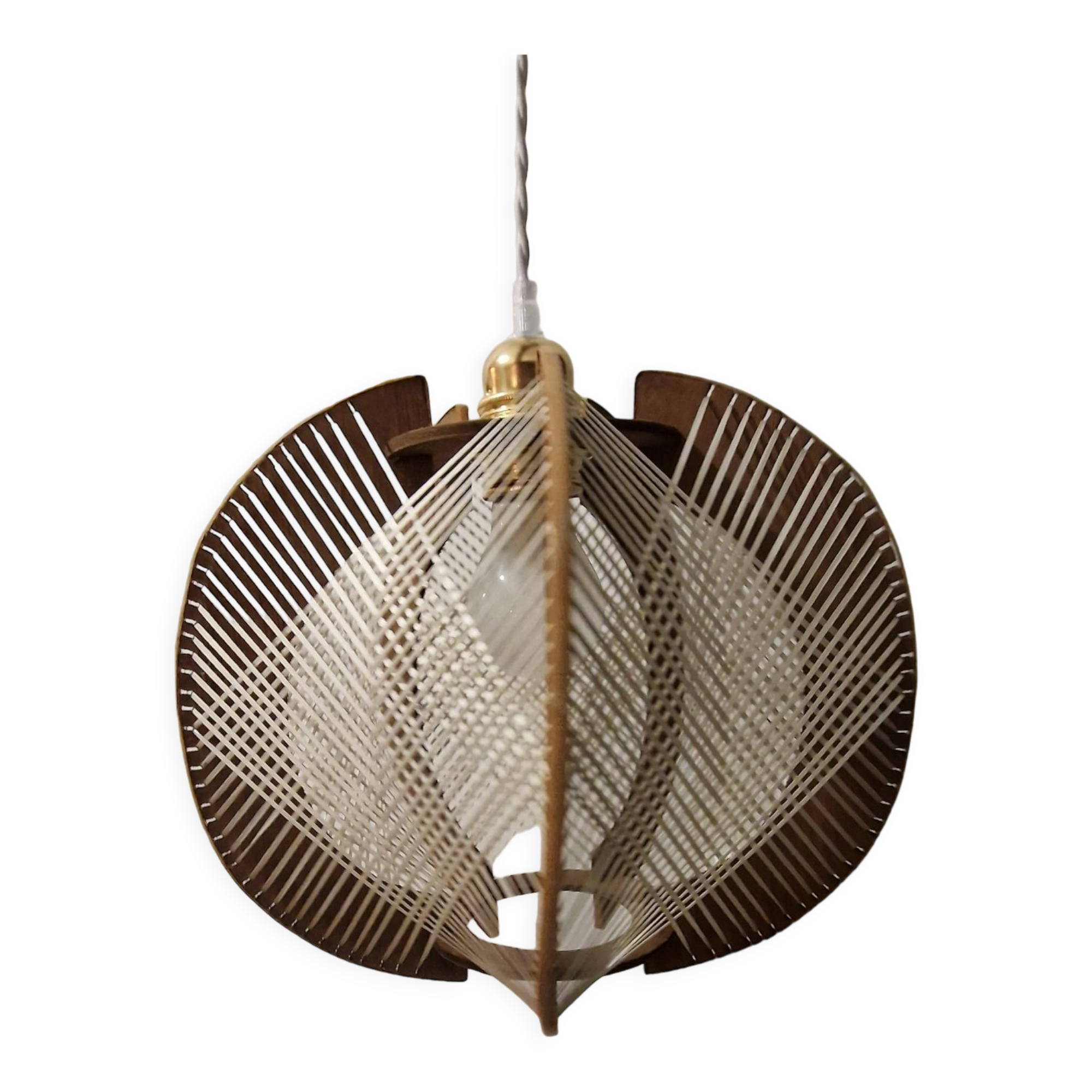 Scandinavian woven suspension lamp