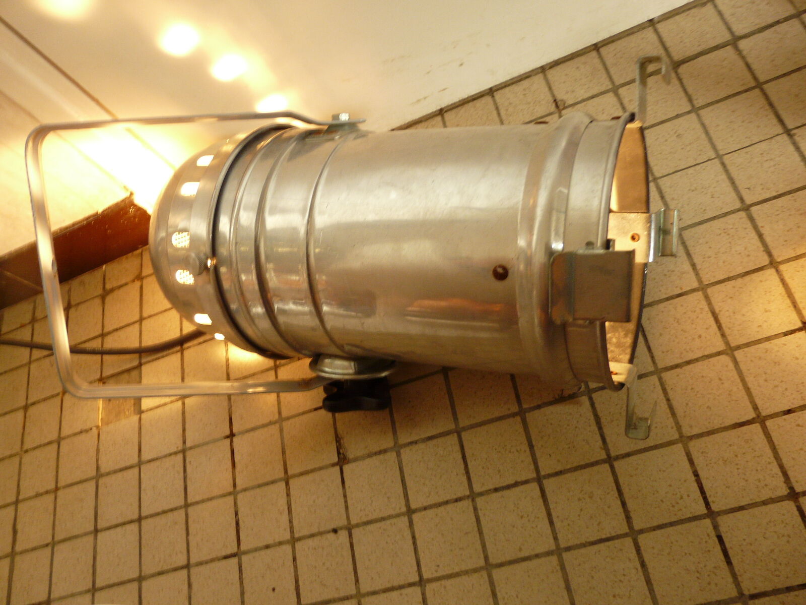 Kremer gamelle cinema projector