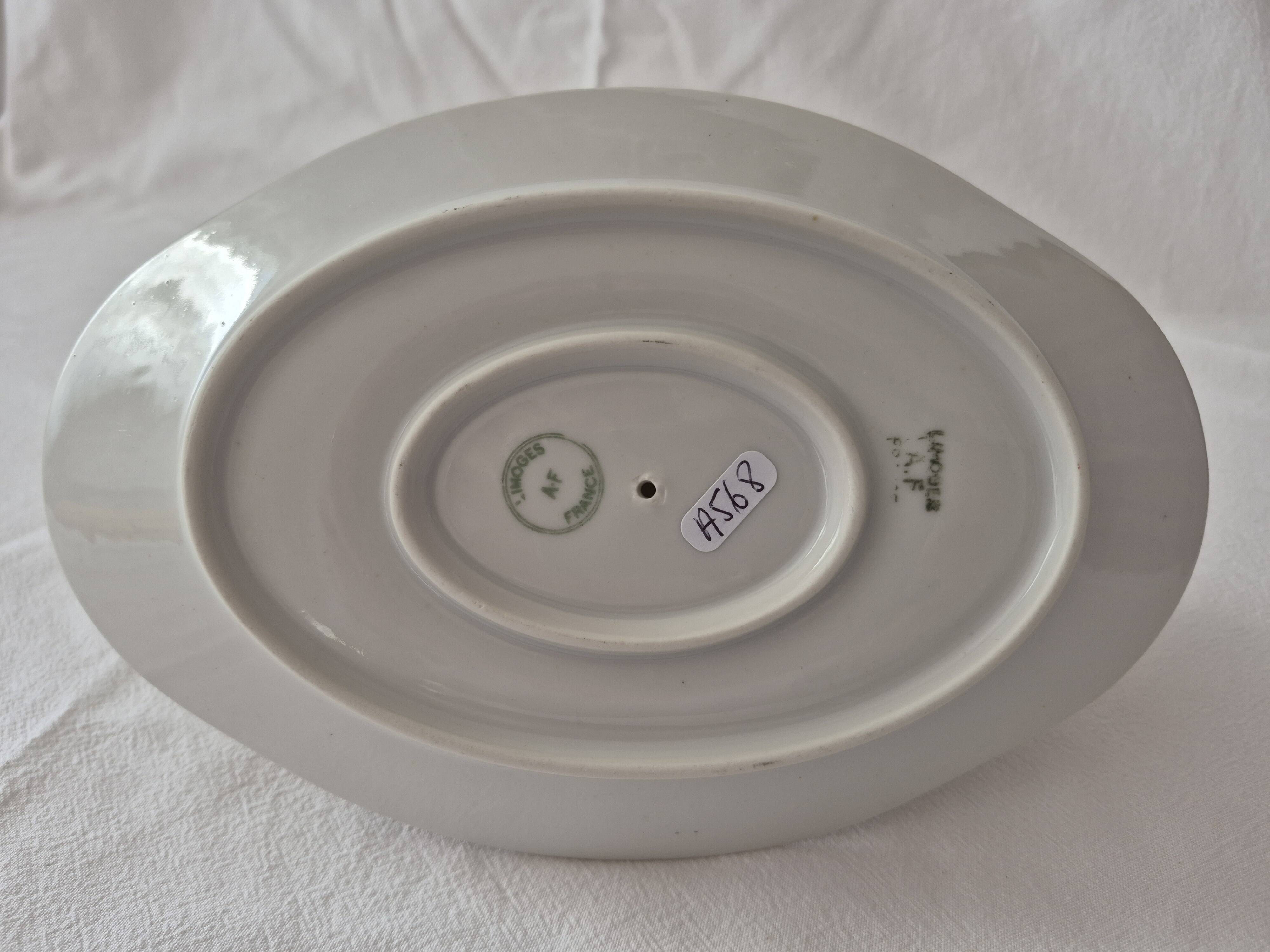 Art Deco sauce boat porcelain from Limoges, André François, A568