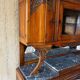 Buffet vaisselier Art déco ancien en bois massif et marbre