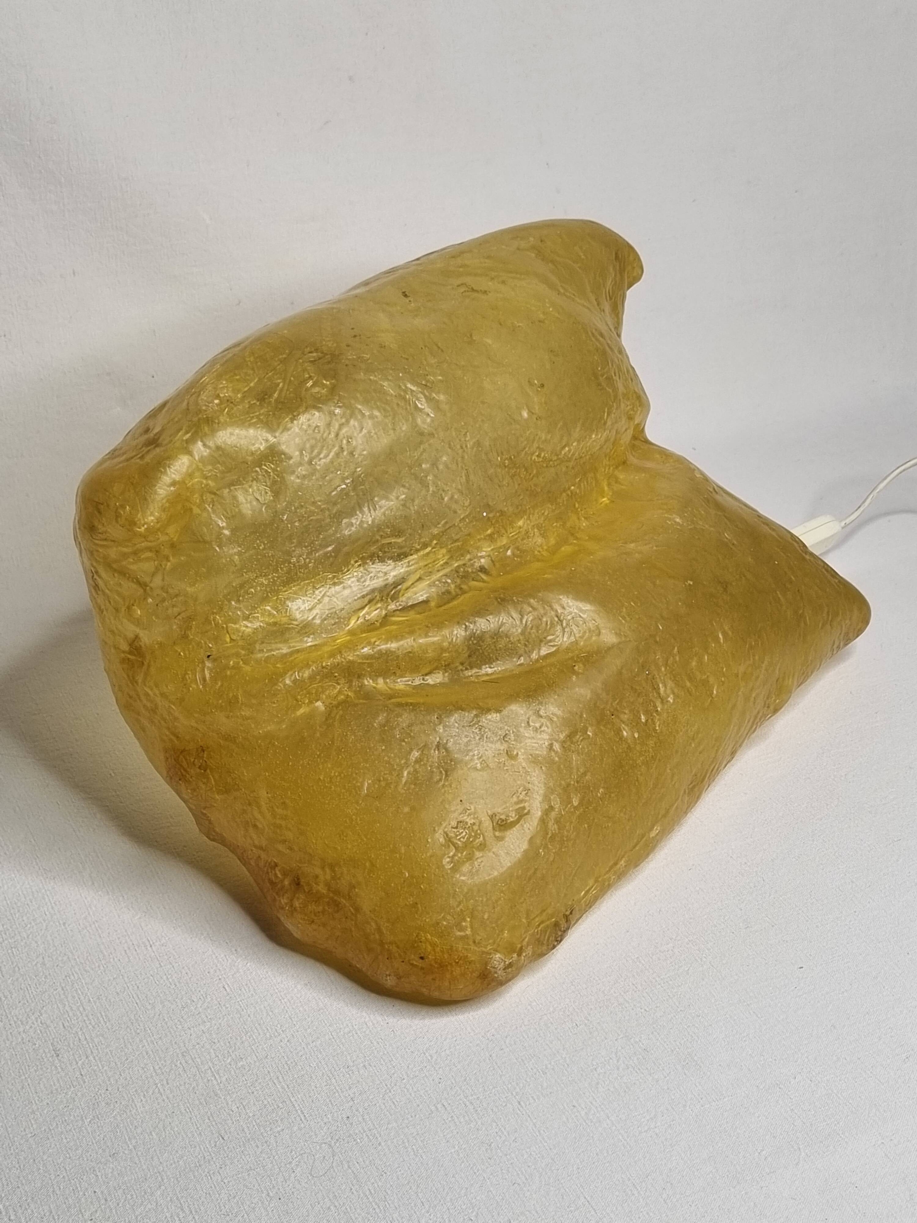 Hajime Goto design lamp small model vintage resin 1970, 30 cm