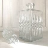 Glass whiskey decanter