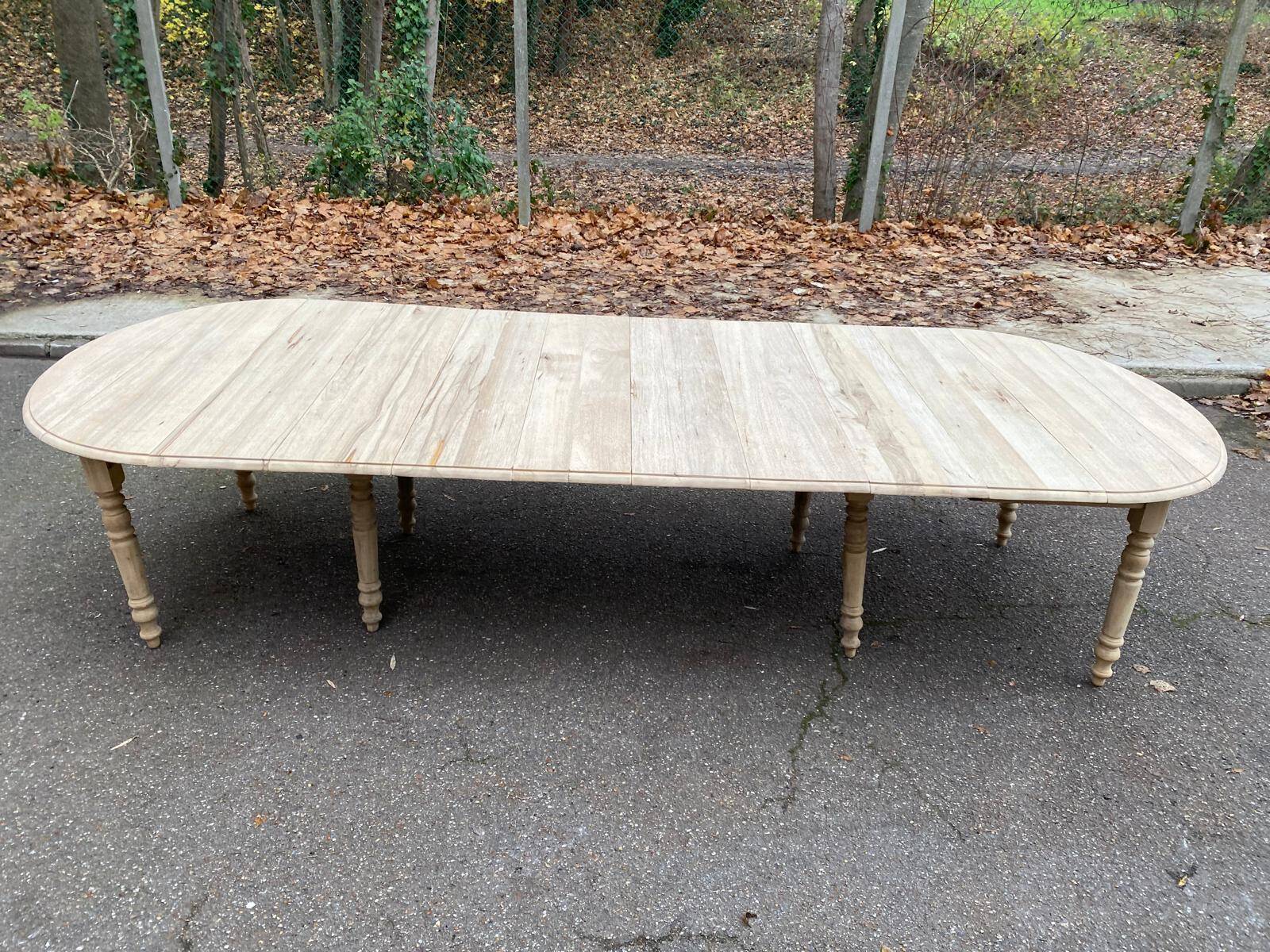 Louis Philippe extendable dining table with 8 extensions, restored, 350cm, 19th century