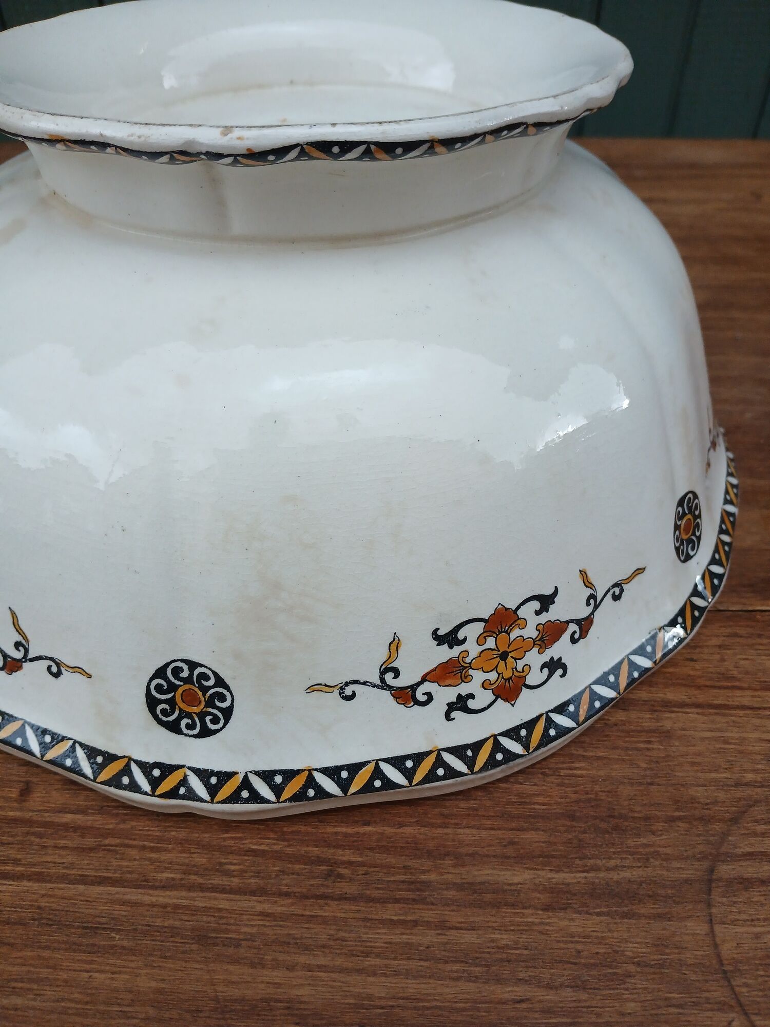 Antique Gien salad bowl