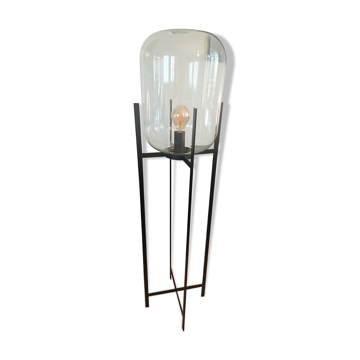 Glass globe lamppost