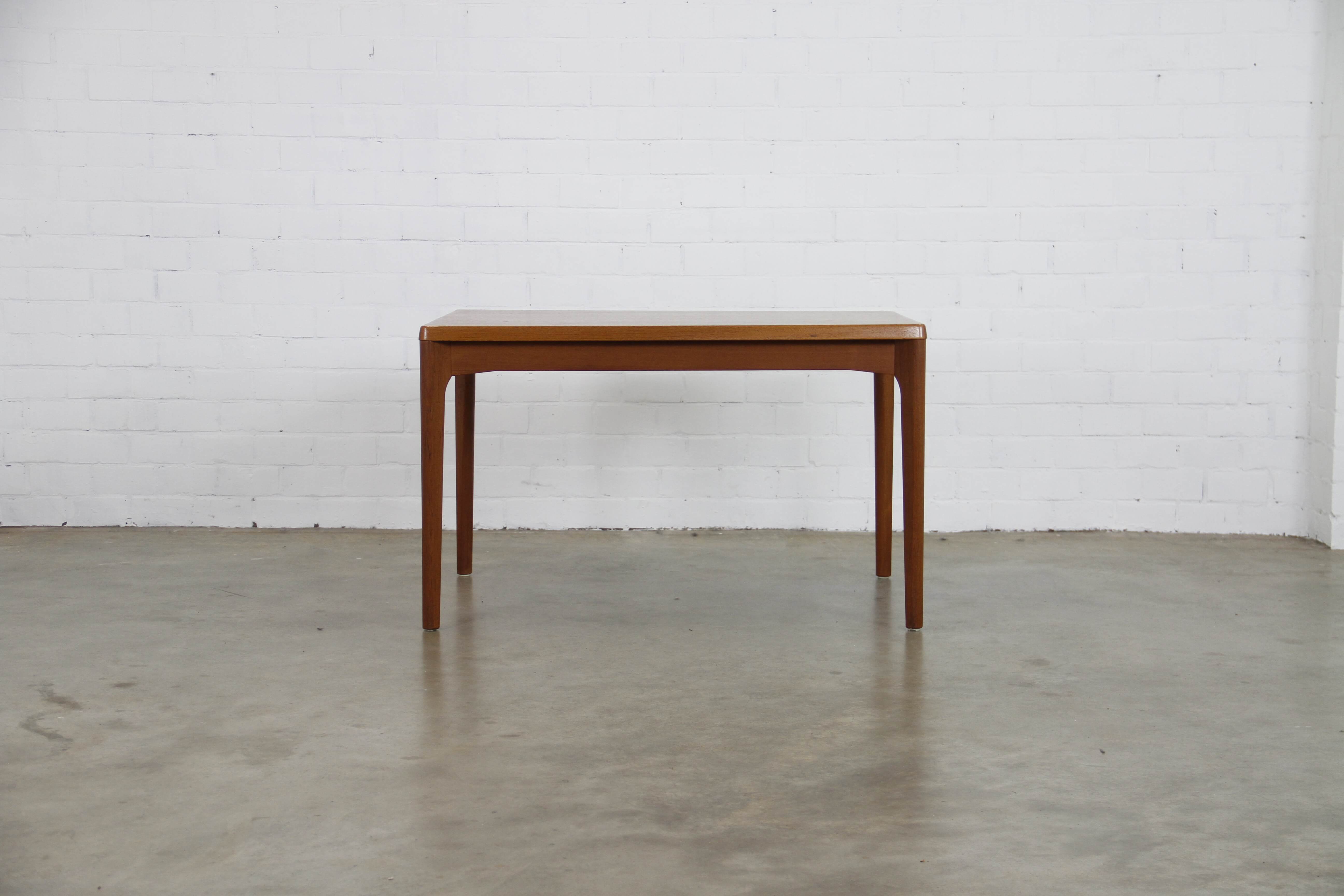 Extendable table by Henning Kjærnulf for Vejle Stolefabrik