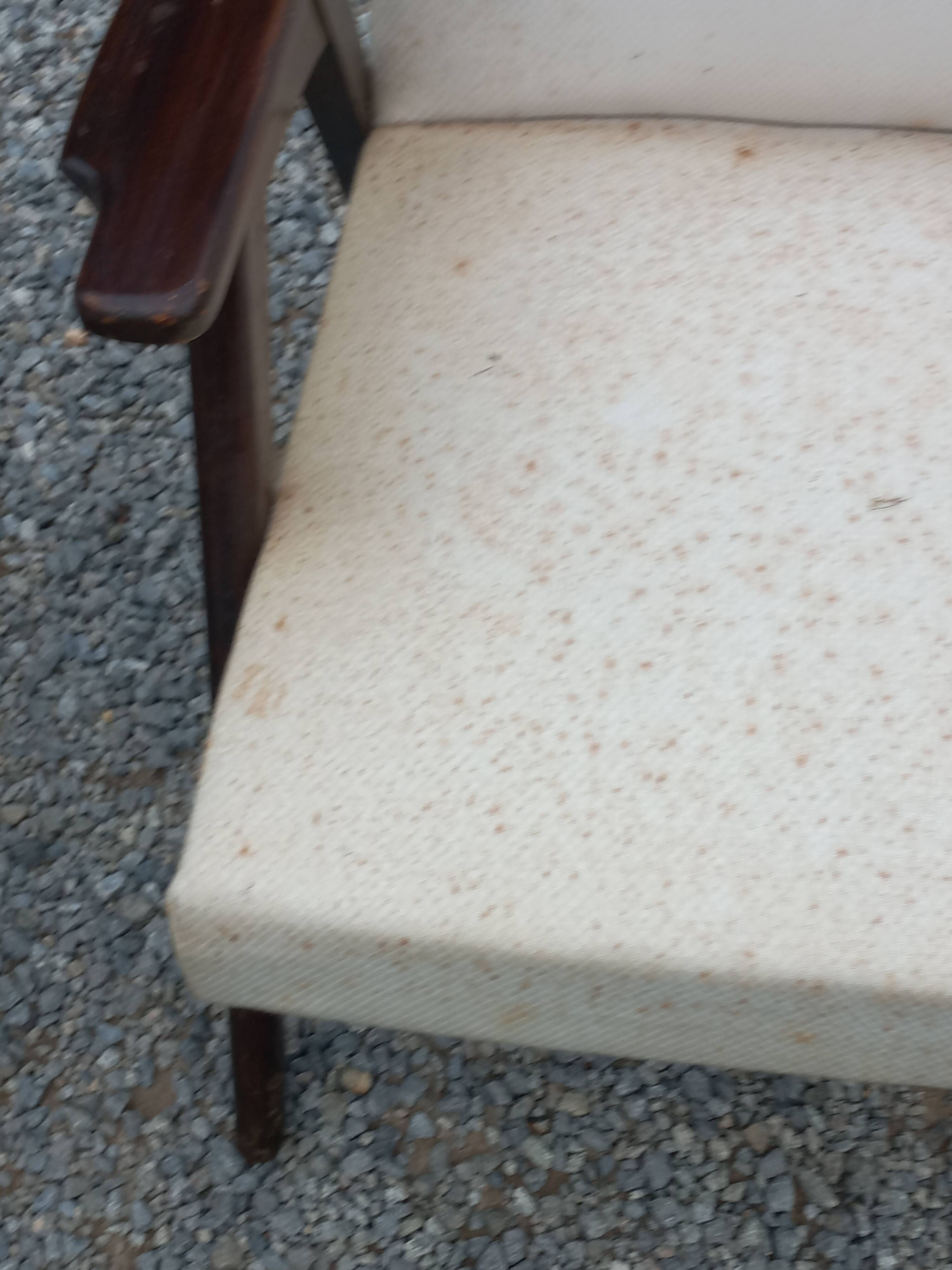 Pair of Scandinavian-style armchairs with splayed legs from the 1950s