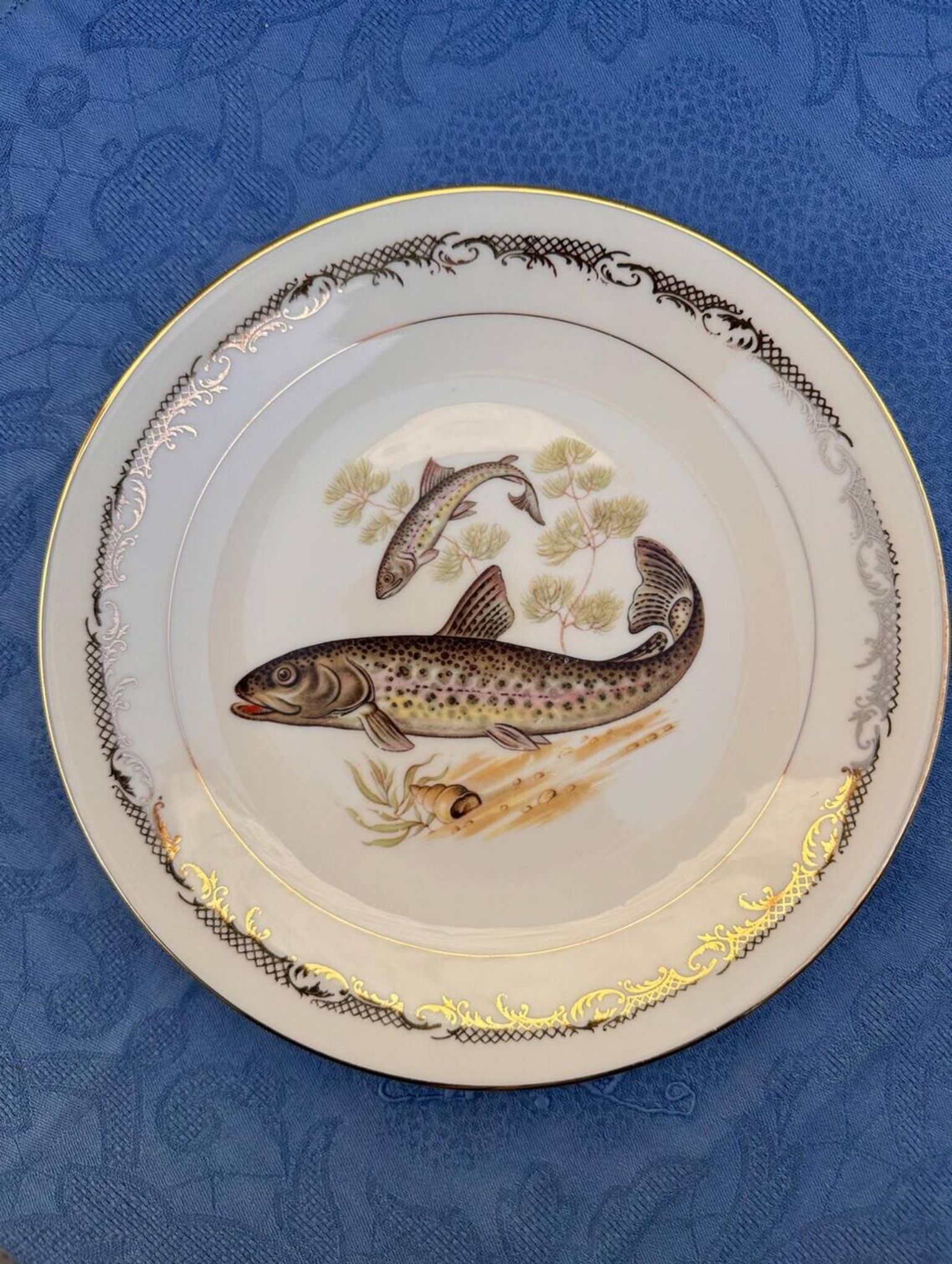Vintage Fish Plates in Limoges Porcelain – Limoges Enamels