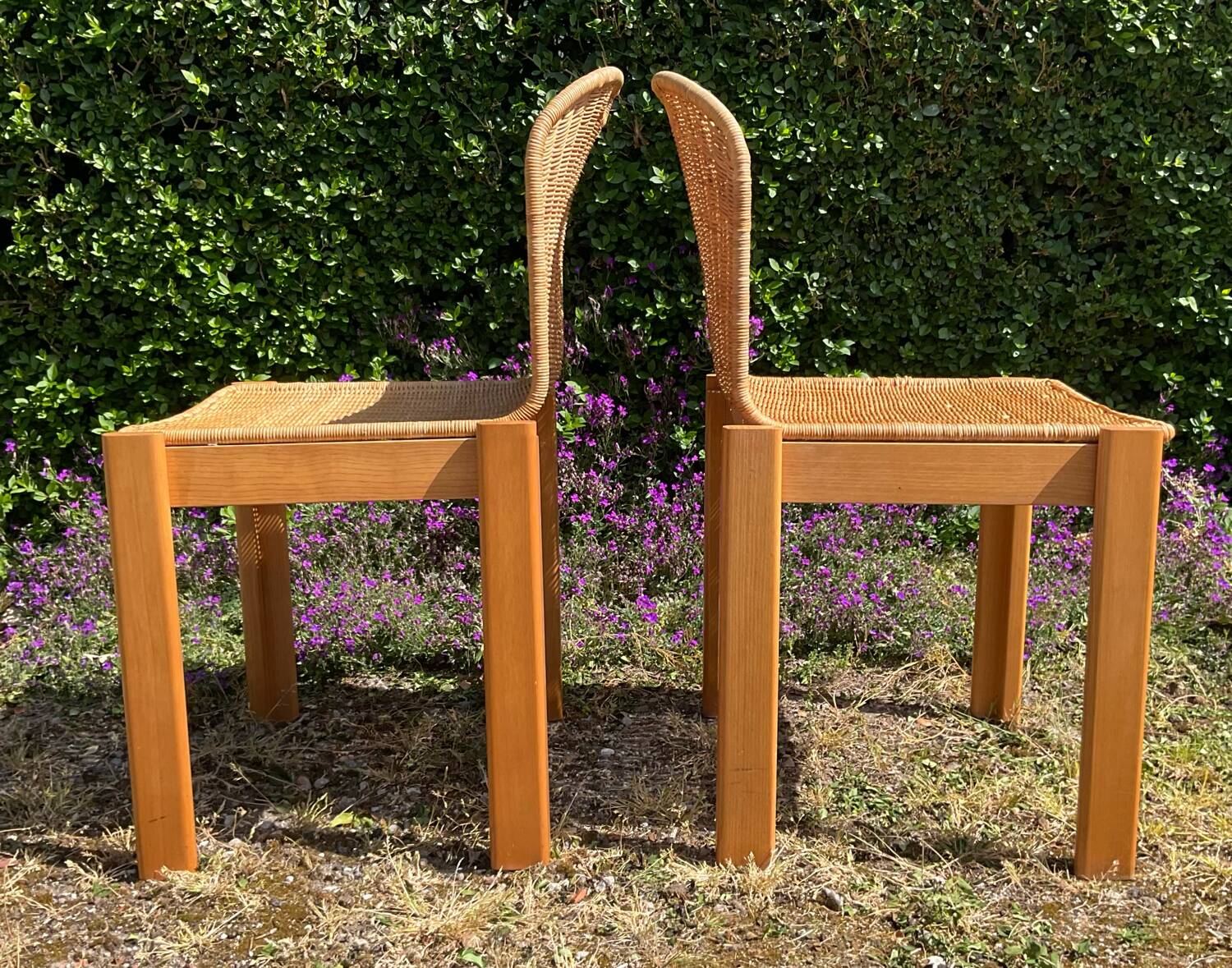 Pair of Italian chairs from the 70s