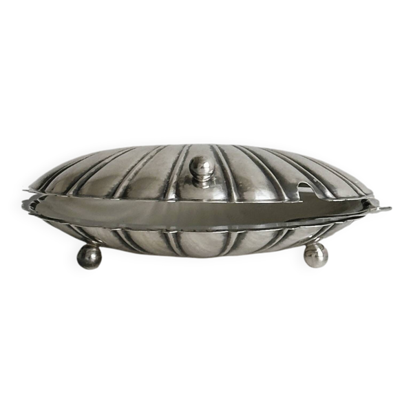 Beurrier ancien en métal argenté forme coquillage