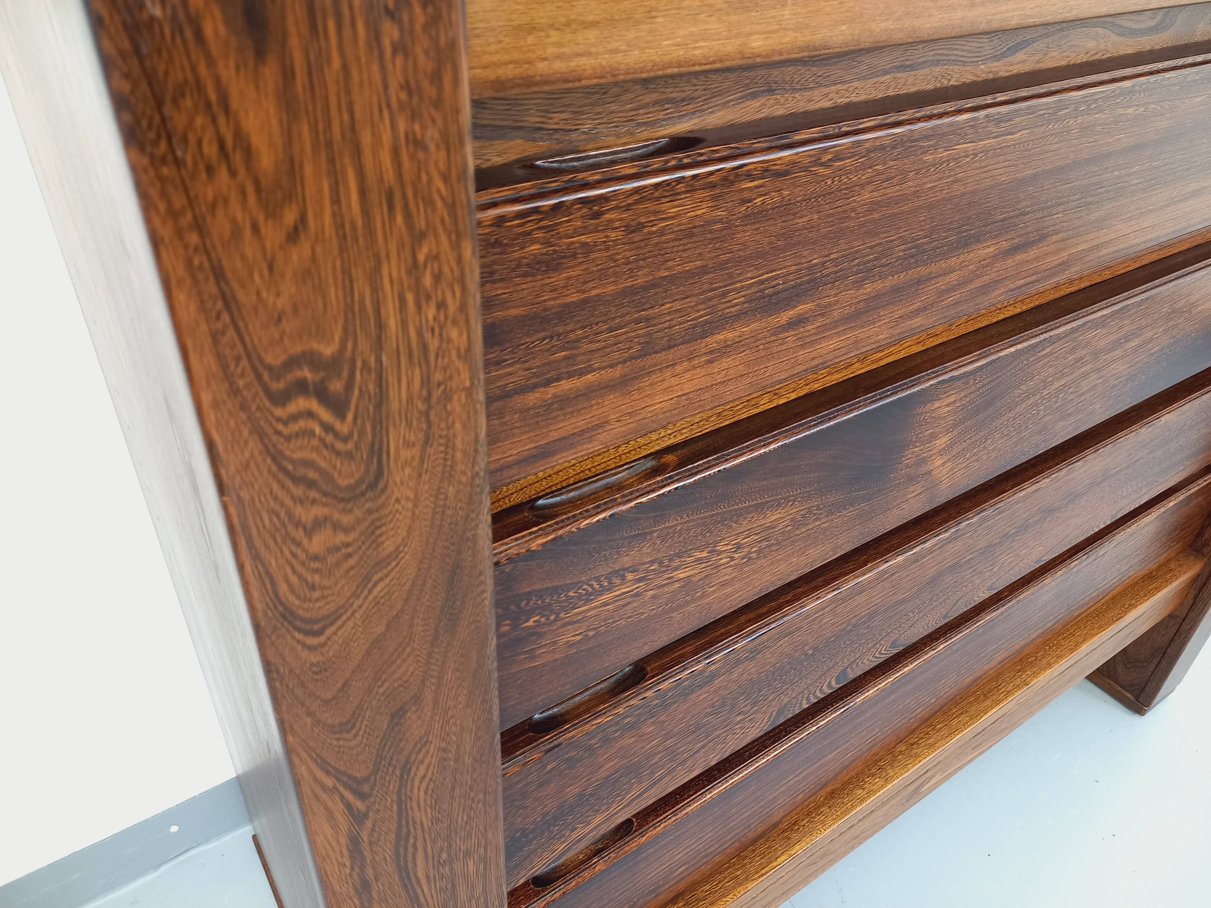 Vintage Maison Regain chest of drawers in solid elm from the 80s