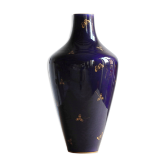 Vase en porcelaine bleu de Sèvres début XXème, 48 cm