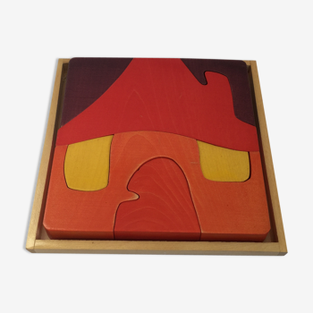 Old toy - wooden puzzle Spielzeug