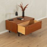 Commode en placage de teck, années 1960
