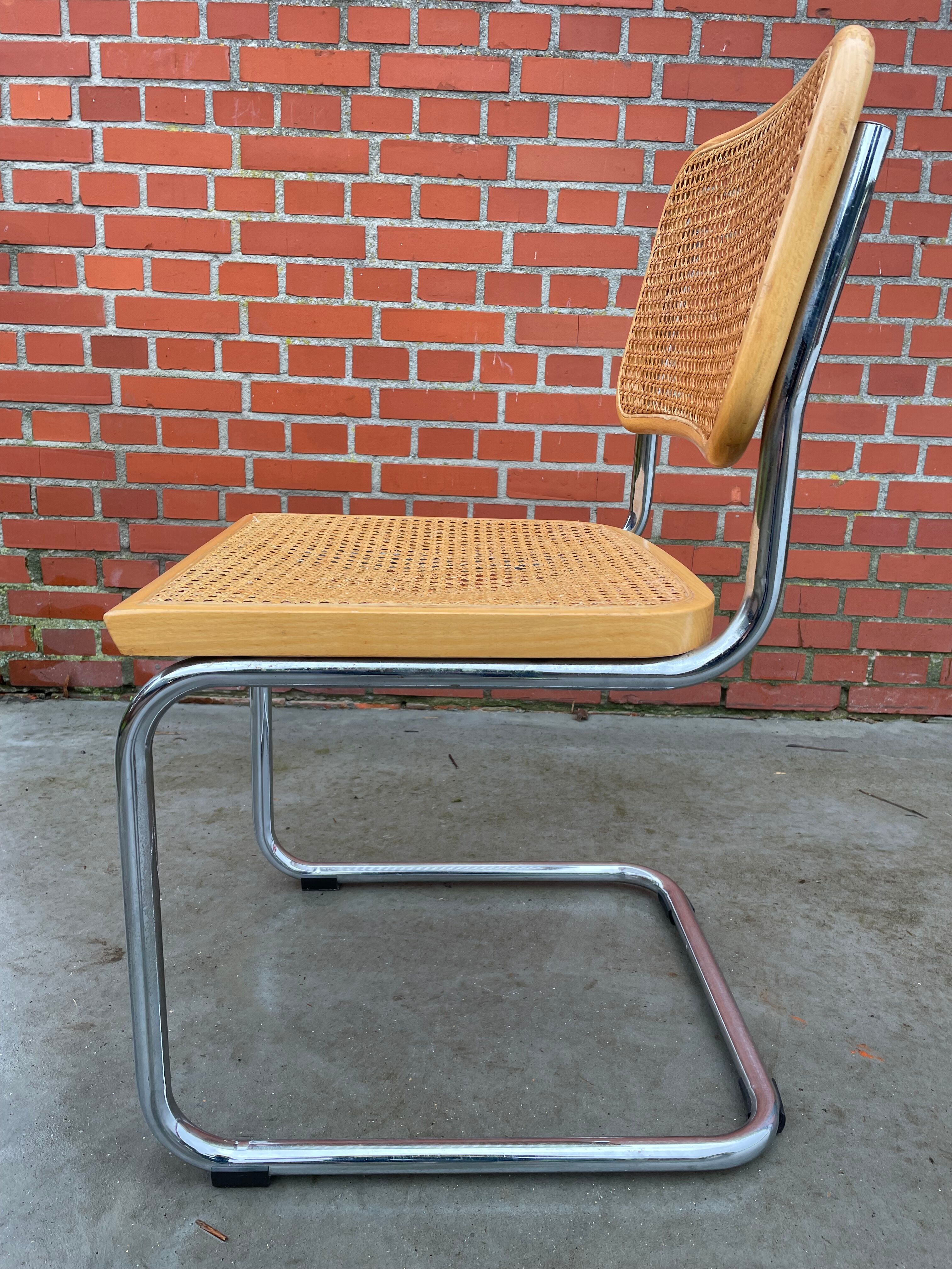 Cesca design chair b32 model