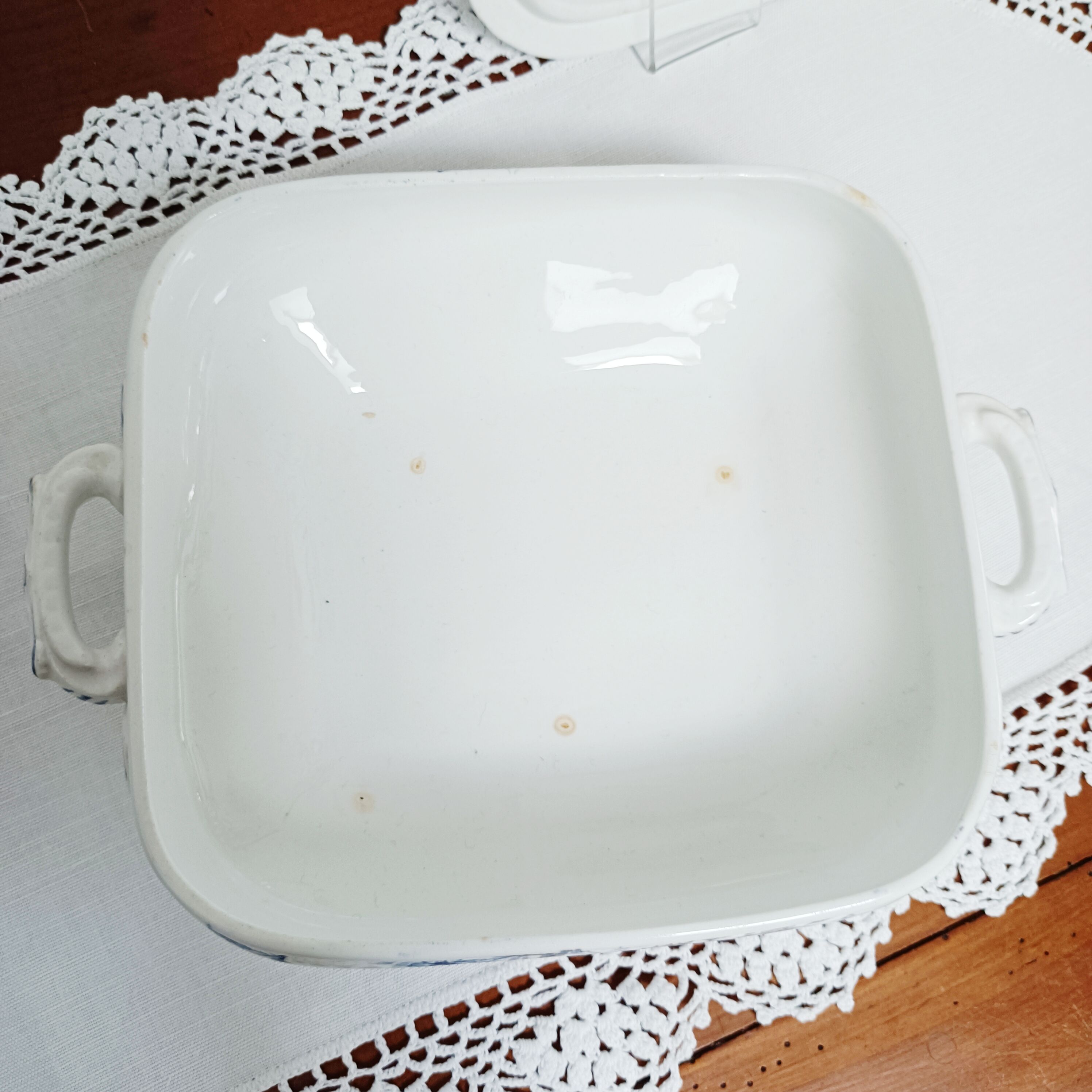 Square soup tureen BFK Dugazon