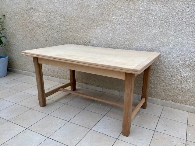 Extended farmhouse table