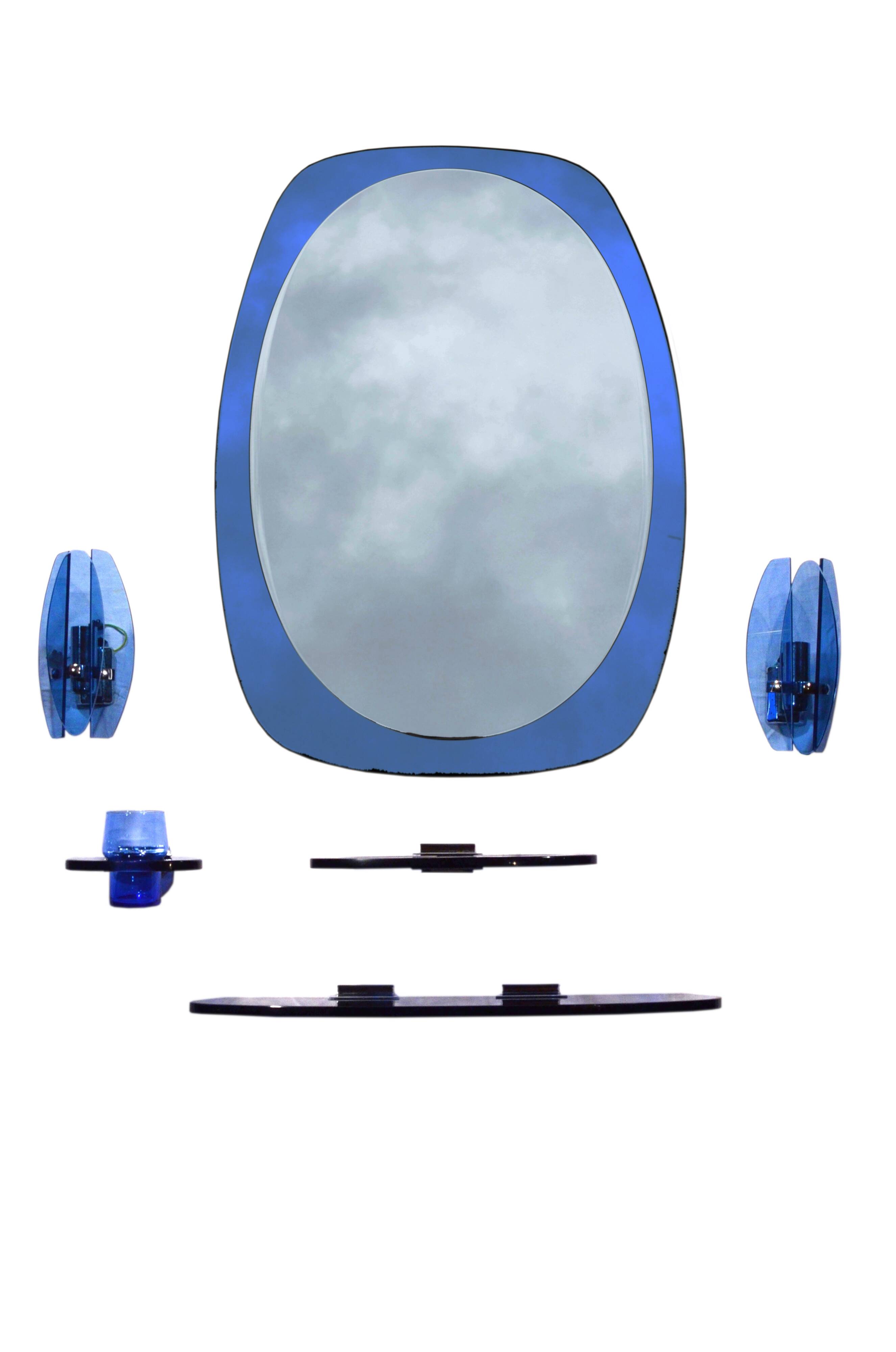 Cobalt blue bathroom set, attributed to Fontana Arte, 1970.