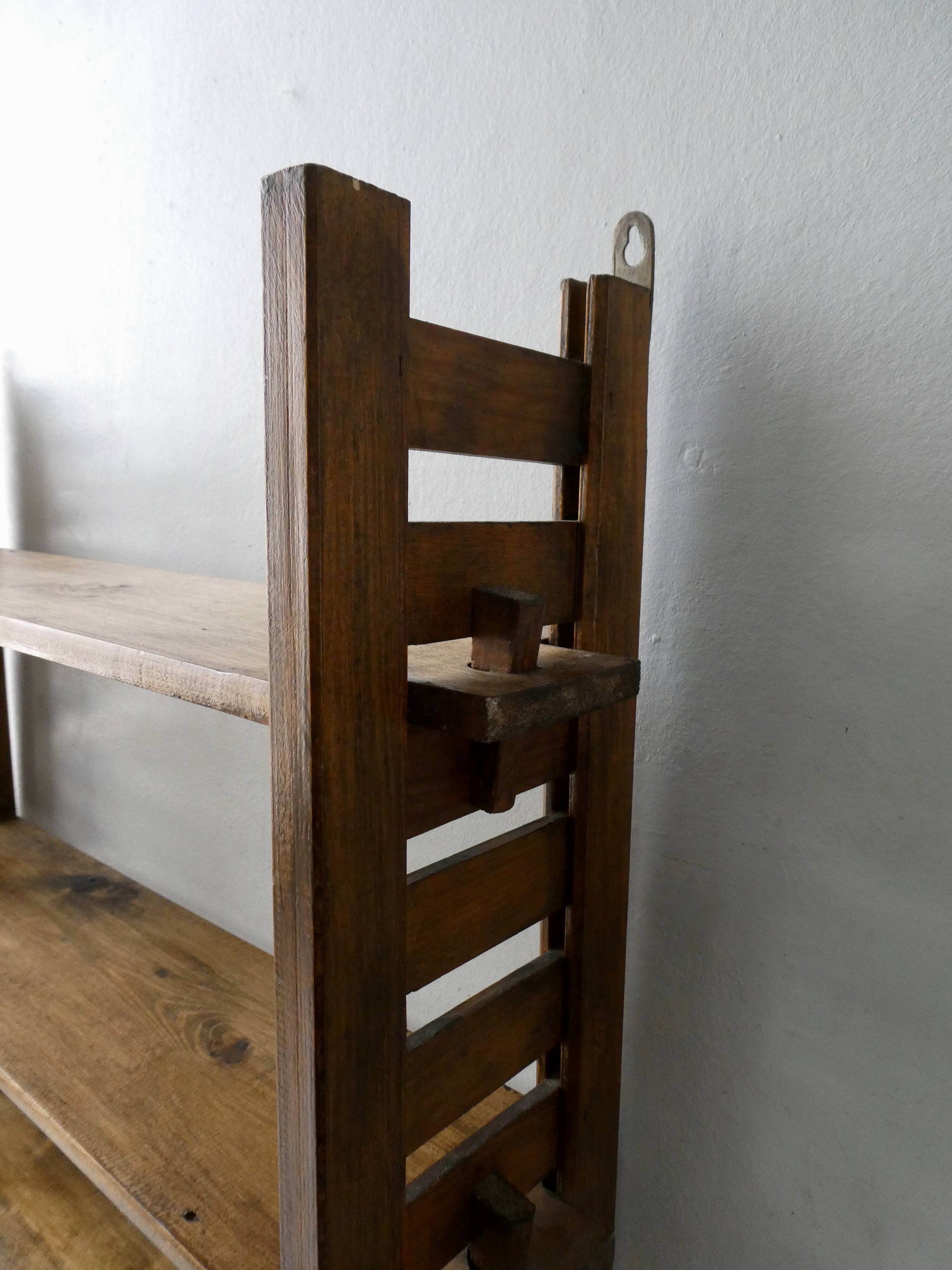 Wall or laying, pine