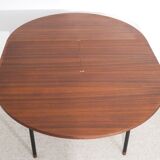 Expandable round dining table