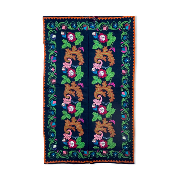 Vintage carpet in Romanian wool floral design and brown leaves 263x146cm
