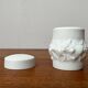 Boîte en porcelaine blanche allemande motif coquillage de Kaiser, années 1960