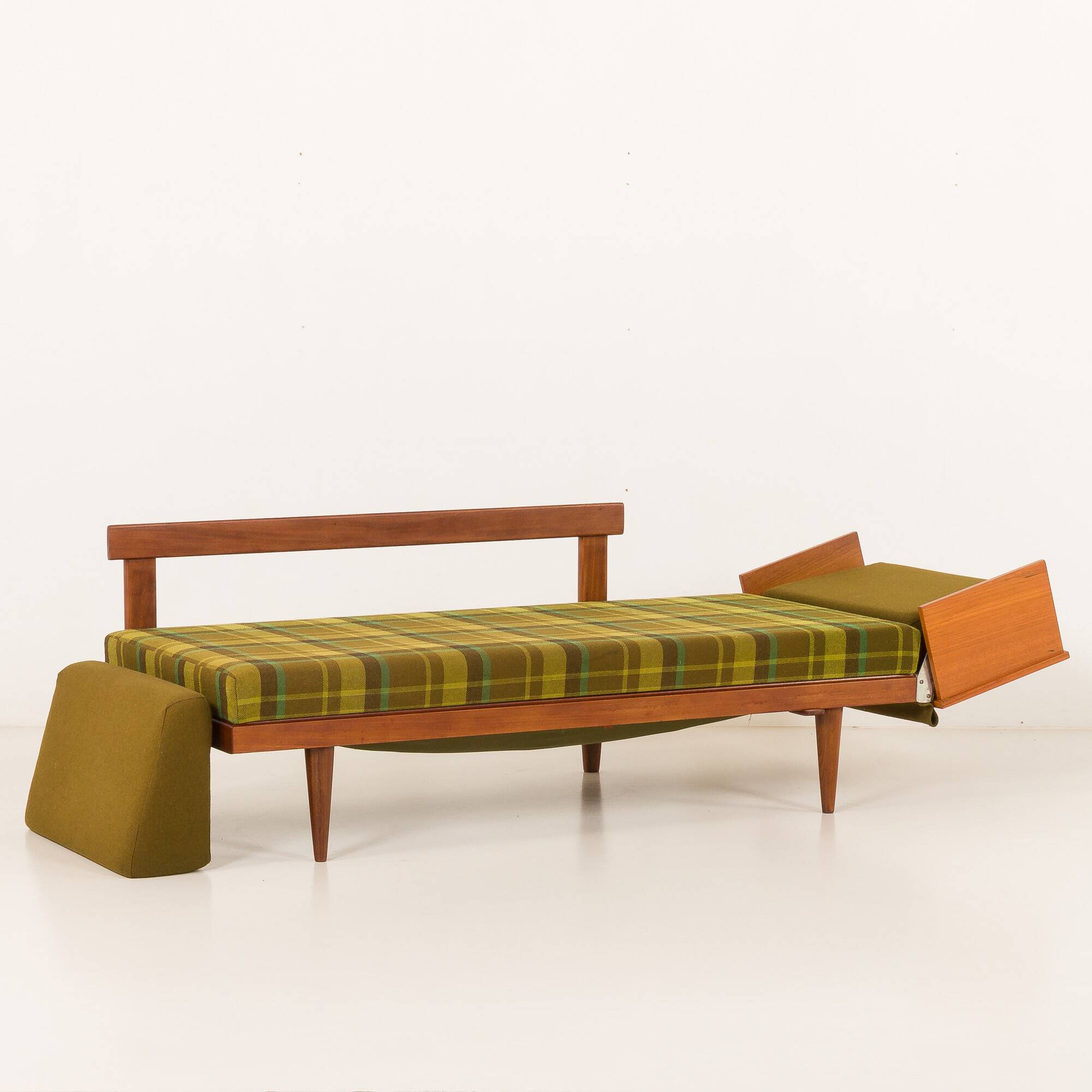 Scandinavian Svane daybed by Igmar Relling, Norway, 1970s