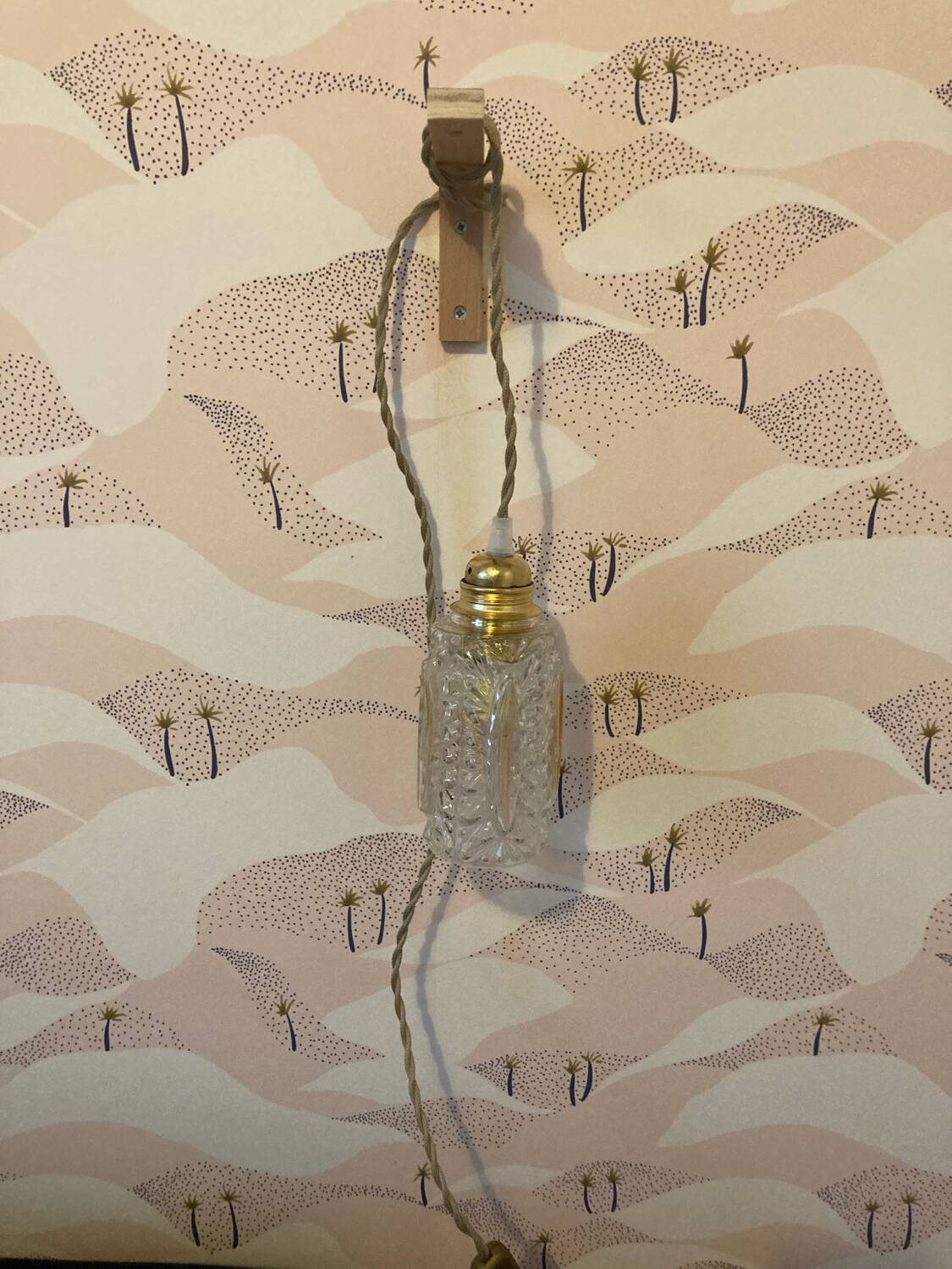 Paire de baladeuses opalines vintage