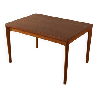 1960s Dining table, Henning Kjaernulf