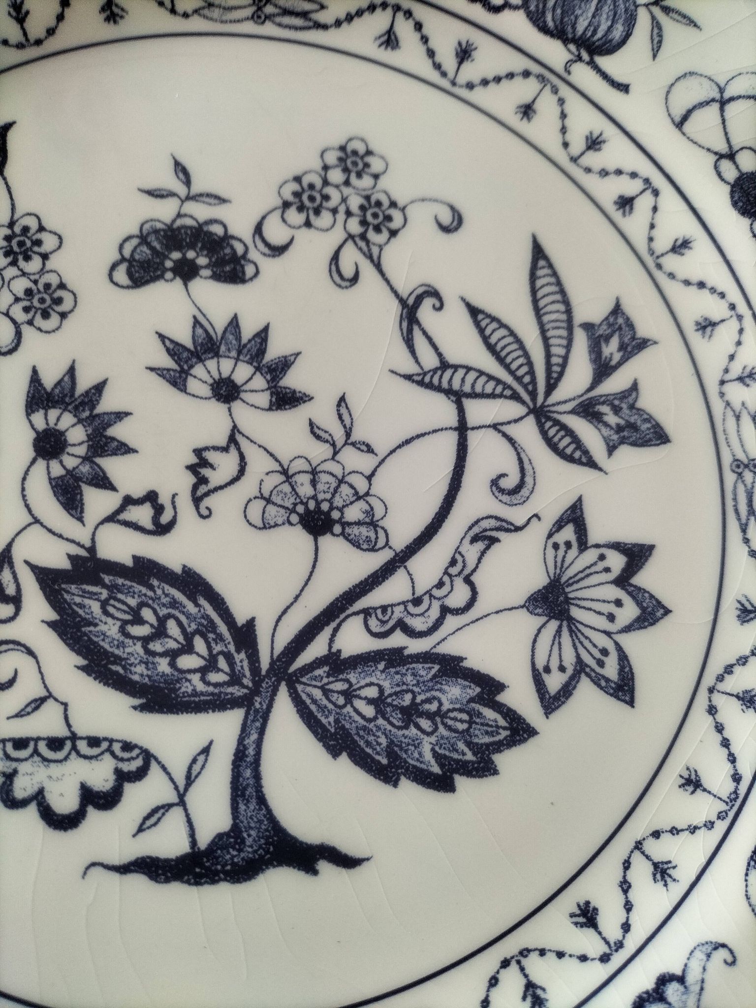 Trio of Castellania plates in Italian earthenware, vintage blue decoration