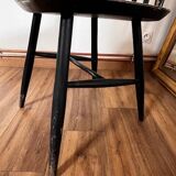 Black fanett type chair