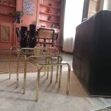 Nesting table