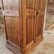 Armoire à tiroirs ancienne néogothique