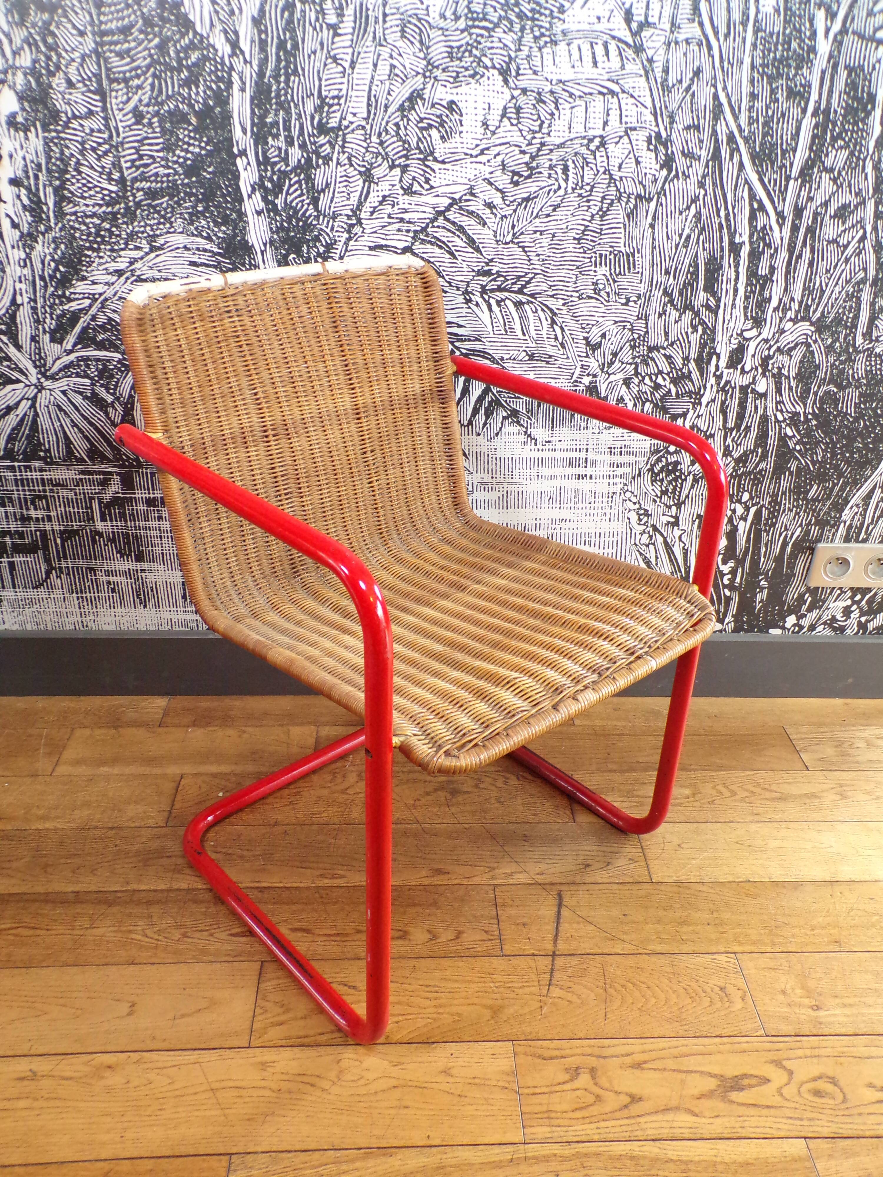 Chaise cantilever rotin et métal design 1980