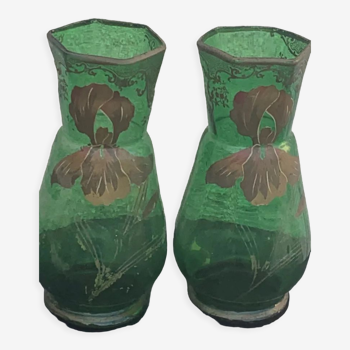 Paire de vases aux iris dore verre transparent vert et iris peint a la main art nouveau, collector