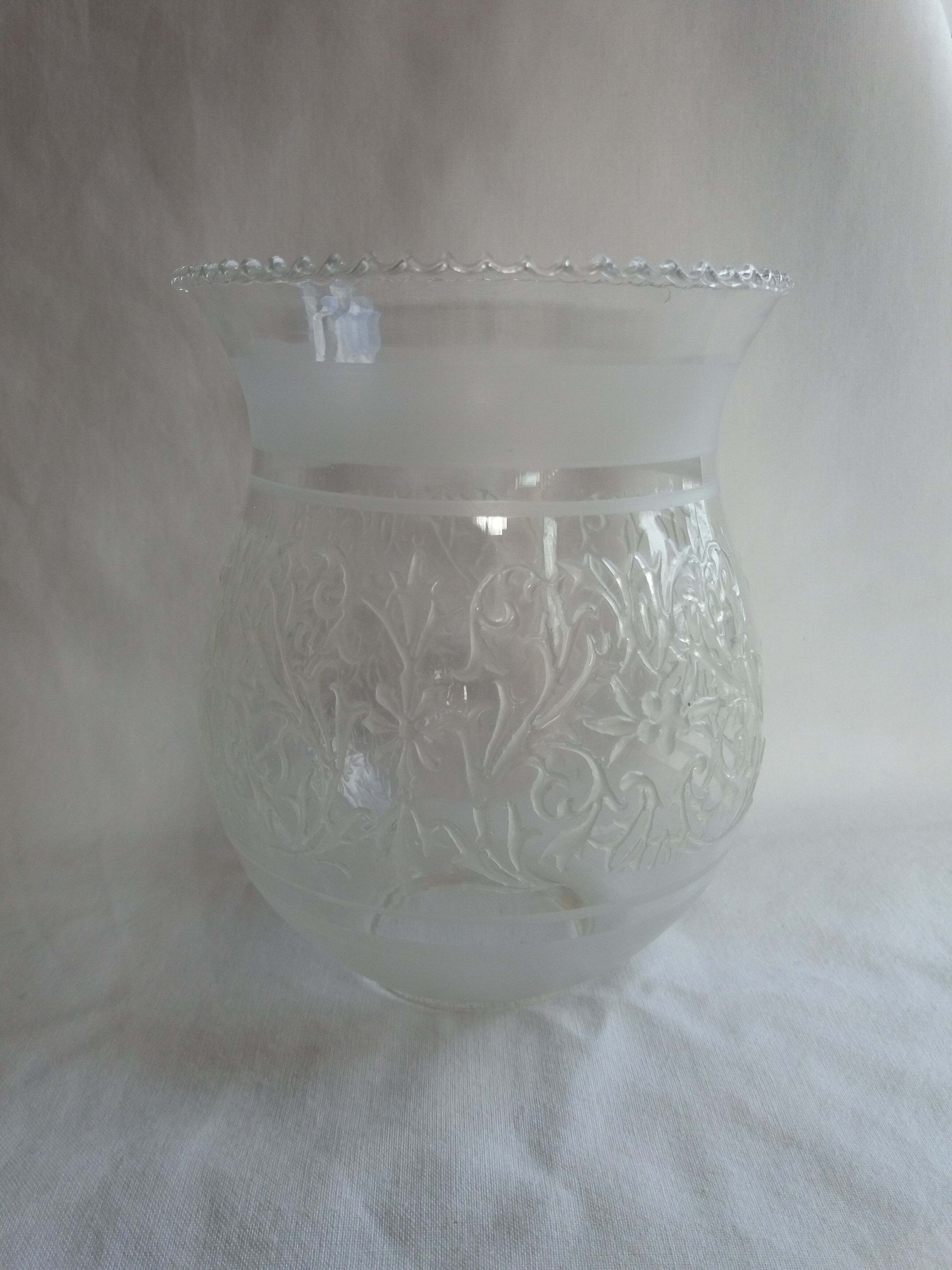 Tulip lampshade blown glass wall lamp