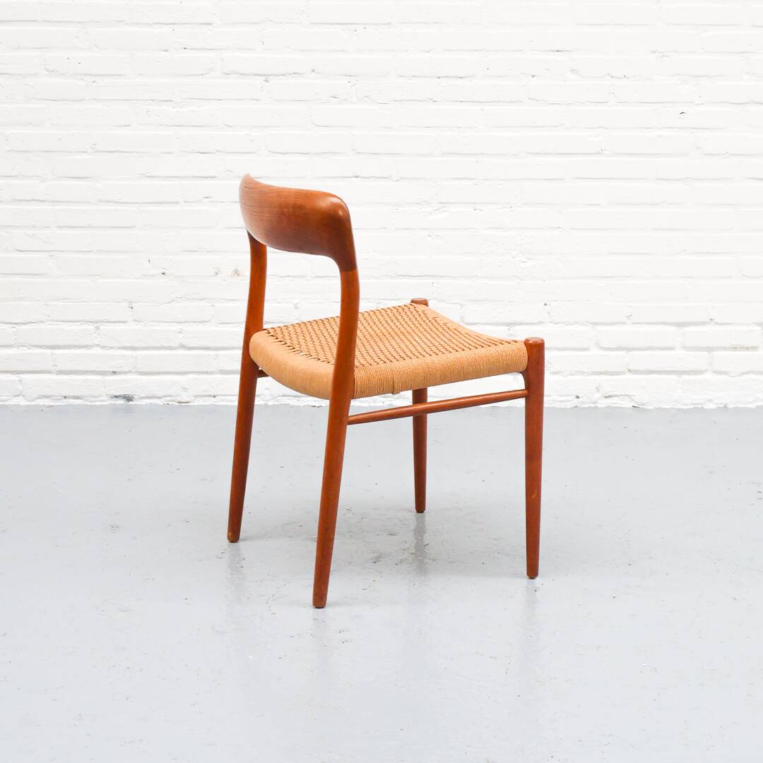 Niels Möller Model 75 Paper Cord Dining Chairs