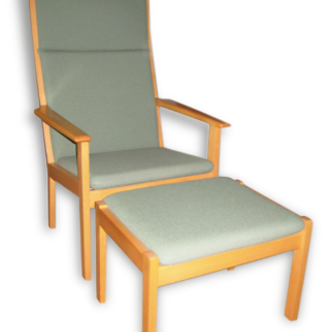 Fauteuil Wegner avec repose-pieds