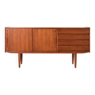 Buffet en teck danois du milieu du siècle, années 1960.