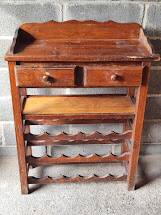 1960 Meuble pitchpin /18 btles H 112 x L88 cm