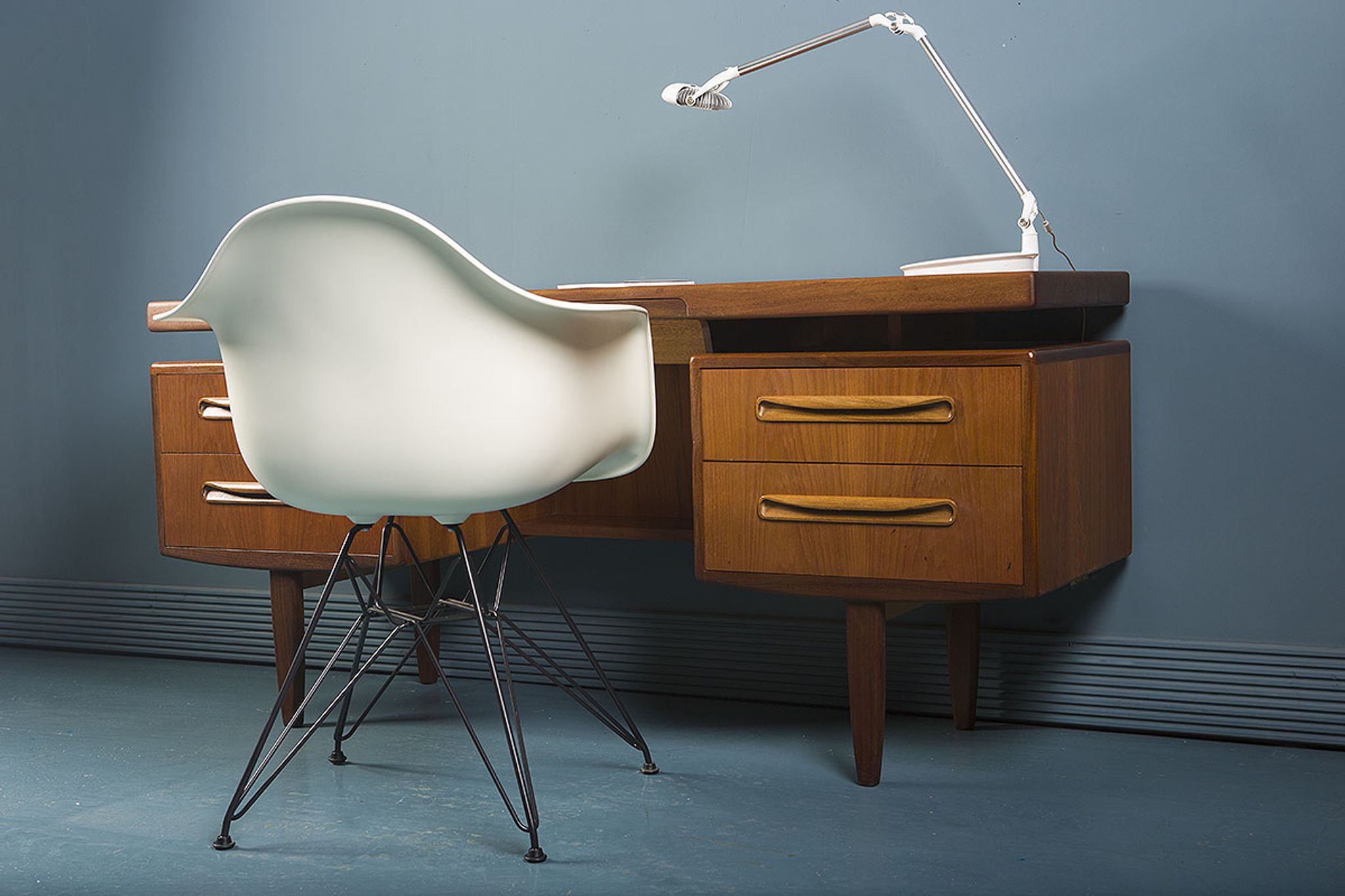 Bureau en teck par G Plan 1970