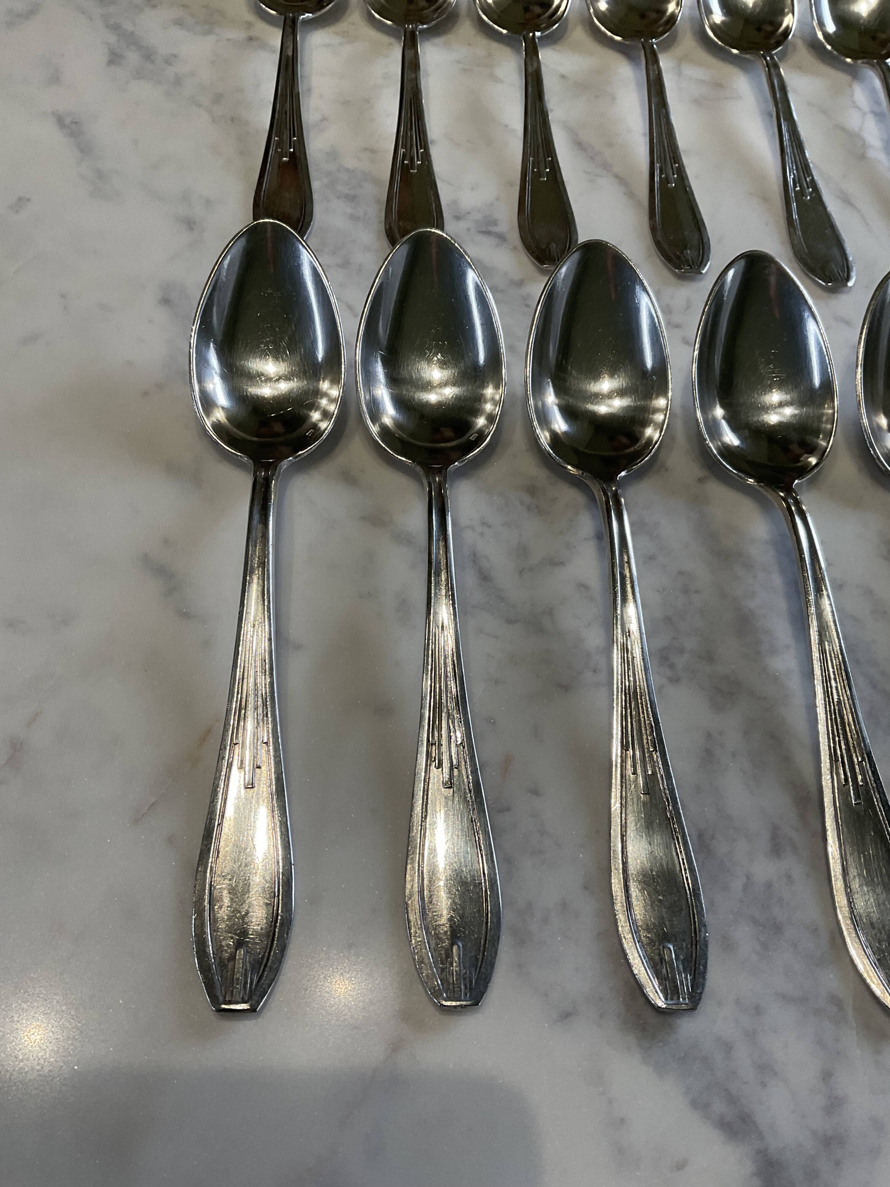 Set of 12 tablespoons. Art Deco. Silver-plated metal.