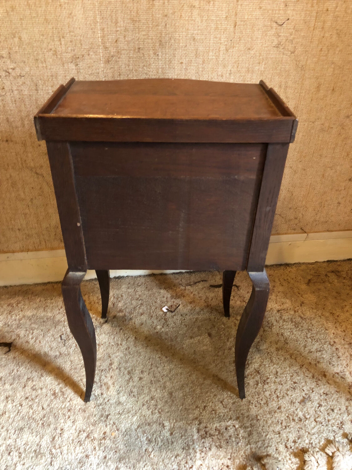 Bedside table or pedestal table