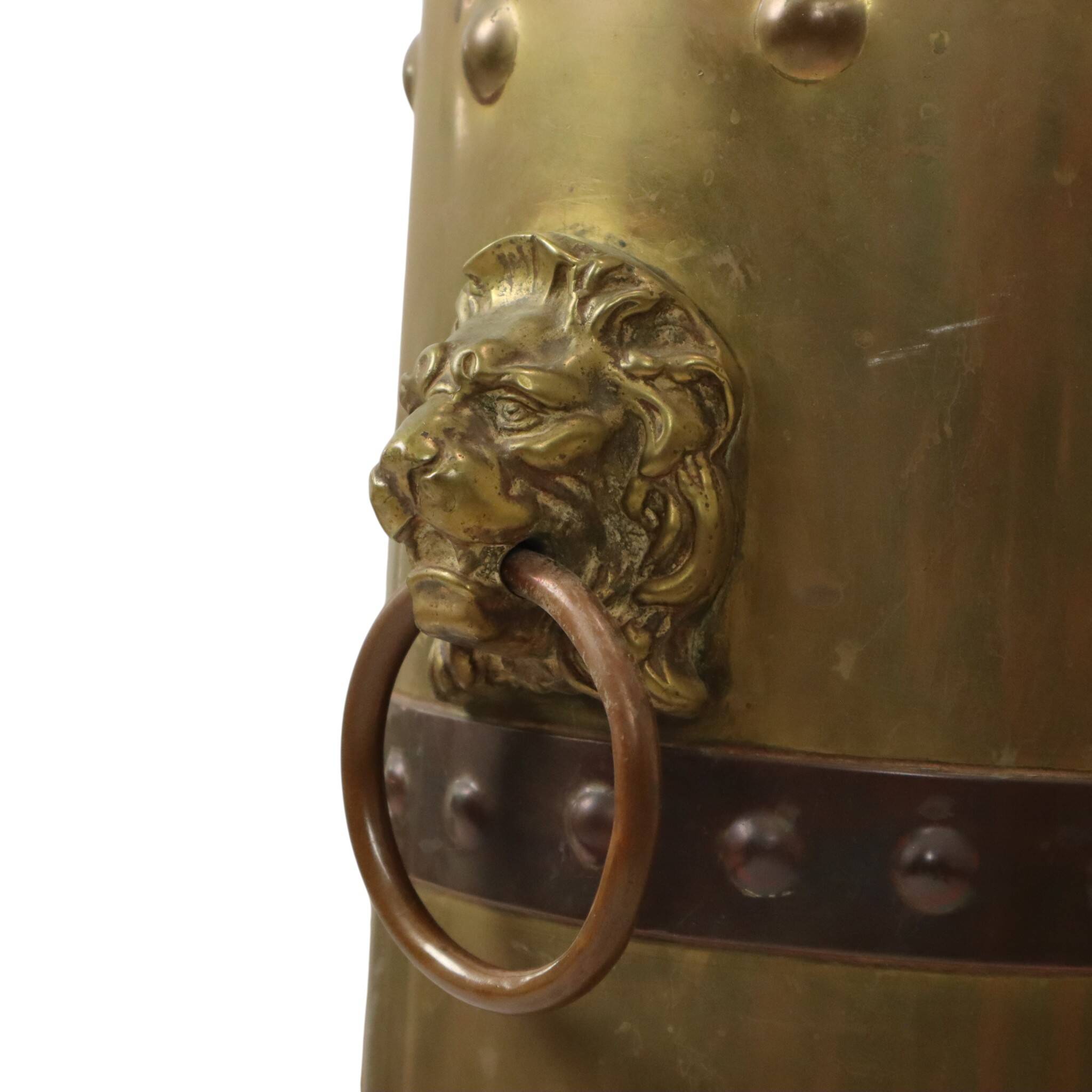 Unique XL Artillery Shell Umbrella Stand – WWI Trench Art (1915) – Lion Hea