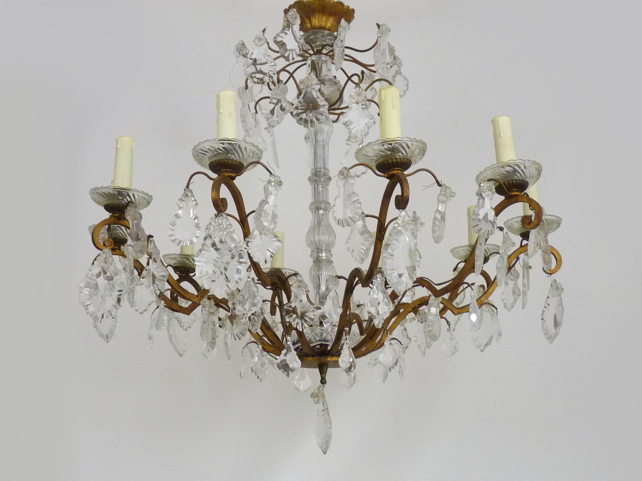 Old chandelier, suspension, old luminaire with 10 branches, brass and glass. 50s