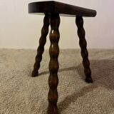 Tabouret tripode bois