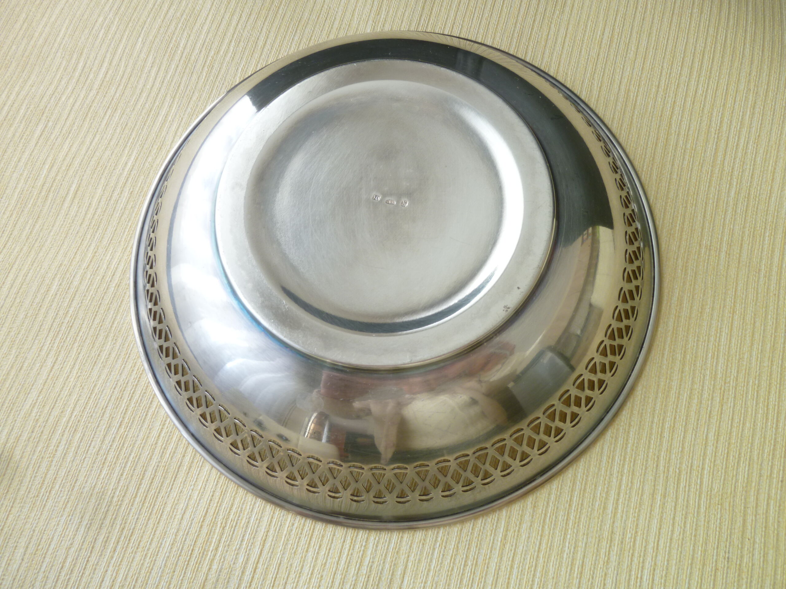 Bannette or Silver Metal Bread Basket