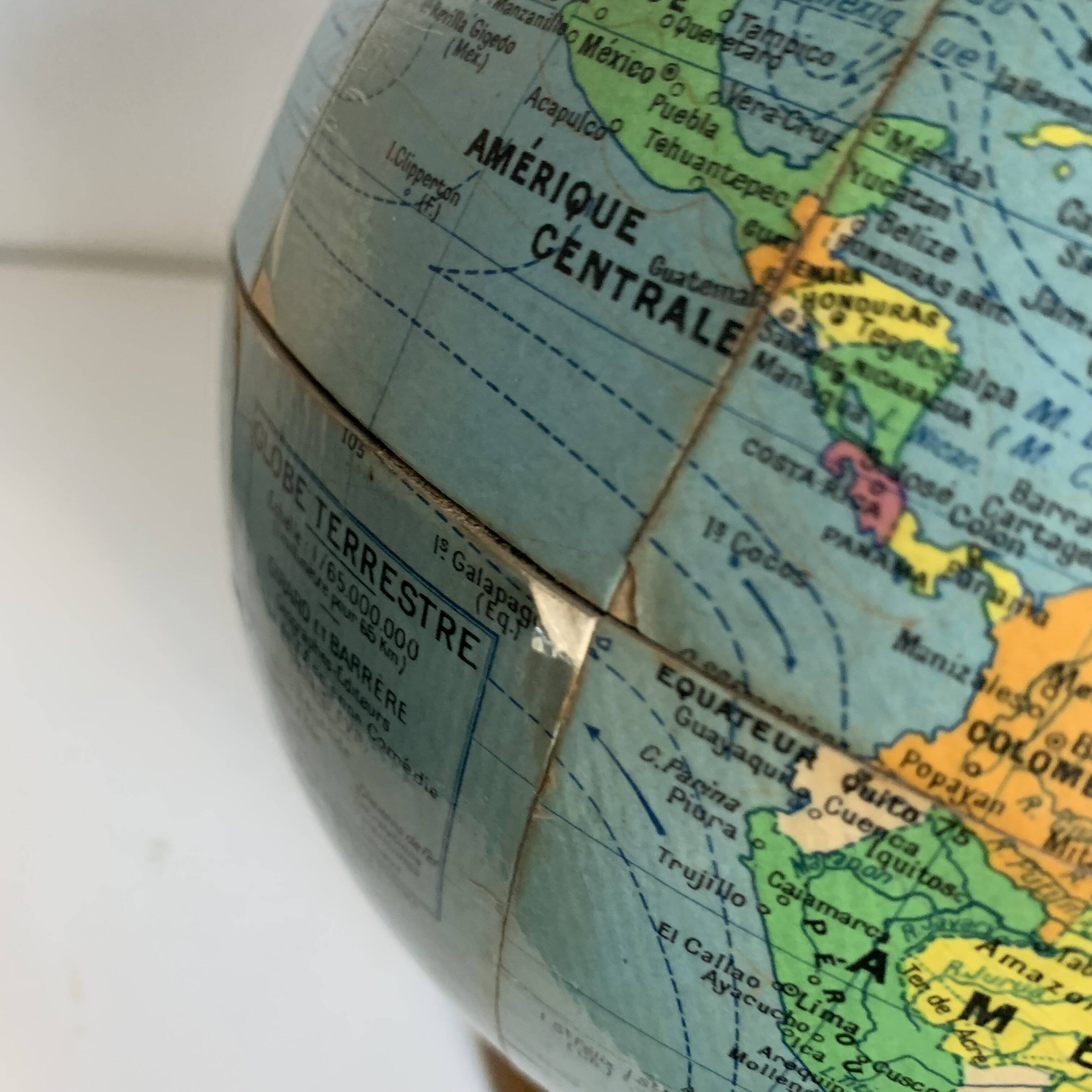 Globe terrestre vintage 1960 Girard et Barrère bois mappemonde - 29 cm